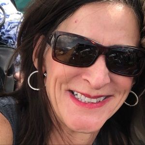 Meet your Posher, Lesa